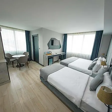 Express Hotel