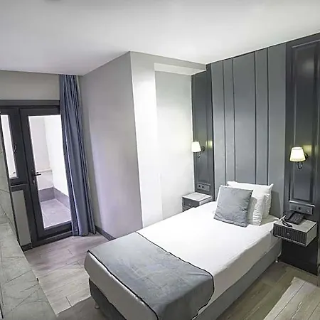Hotel Express 4*